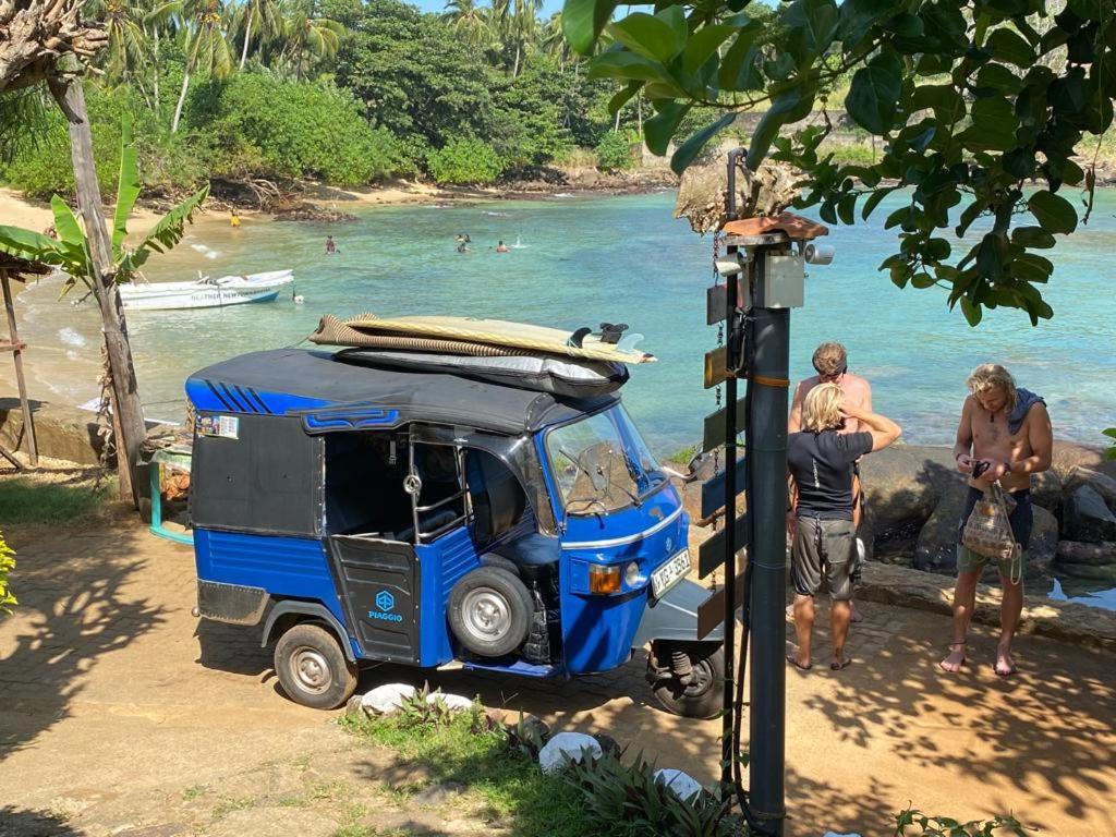 Light House Beach Home Matara Extérieur photo