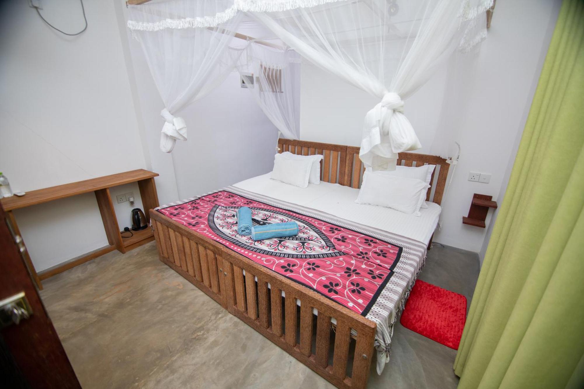 Light House Beach Home Matara Chambre photo